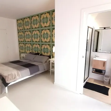 Homestay Urban *